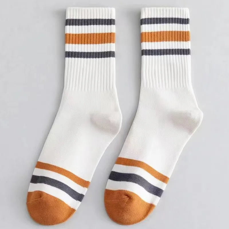 5 Pairs Men's Colorful Striped Casual Socks, Fashionable Sports Socks, Sweat Absorbing And Breathable, Suitable For All Seasons