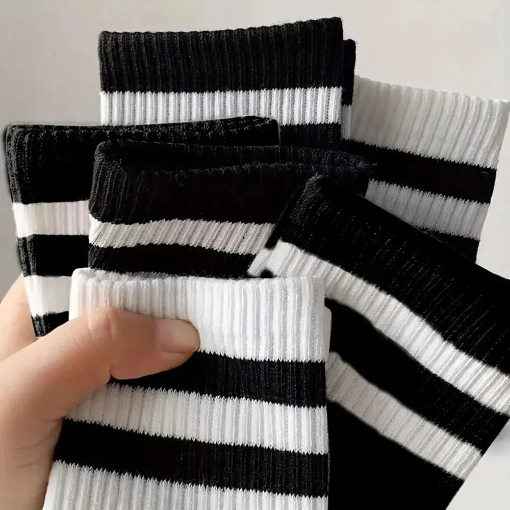 6/10/15/20 Pairs Men Socks Spring Autumn Casual Black White Striped Socks Breathable Mid Tube Sock High-quality Round Neck Socks