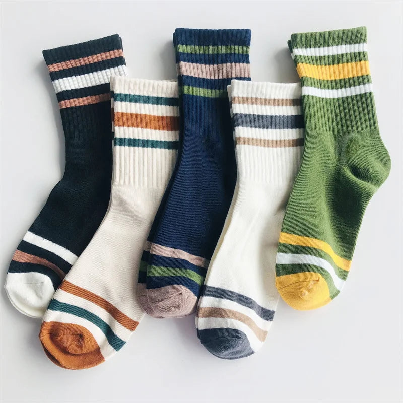 5 Pairs Men's Colorful Striped Casual Socks, Fashionable Sports Socks, Sweat Absorbing And Breathable, Suitable For All Seasons